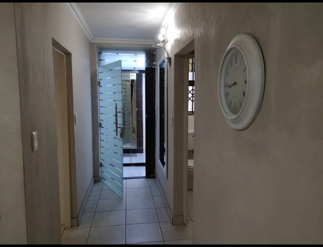 3 BEDROOM TOWNHOUSE FOR SALE IN BULWER